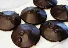 Nötbiskvi bakad utan gluten & laktos